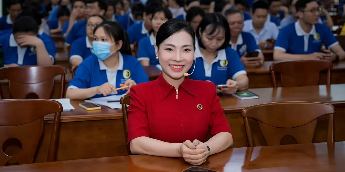 CEO Vân Anh Lê chính thức đảm nhận vai trò Phó Chủ tịch Hoa Hậu Bông Sen Việt 2025 ceo van anh le chinh thuc dam nhan vai tro pho chu tich hoa hau bong sen viet 2025